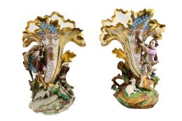 PAREJA DE JARRONES ISABELINOS DEL ULTIMO TERCIO DEL S.XIX