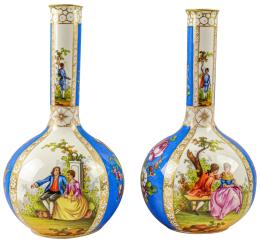 PAREJA DE JARRONES EN PORCELANA DE FINALES DEL S.XIX