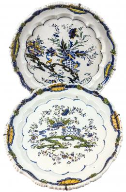 PAREJA DE PLATOS EN PORCELANA FRANCESA PRINCIPIOS DEL S.XX