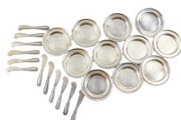 CONJUNTO DE 11 PLATITOS Y 12 PALAS PARA MANTEQUILLA EN PLATA