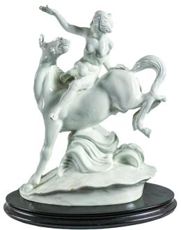 FIGURA DE PORCELANA DEL PRIMER TERCIO DEL S.XX