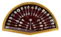 COLECCION DE CUCHARITAS DE PLATA Y METAL