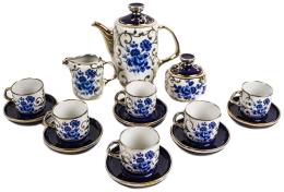 JUEGO DE CAFÉ EN PORCELANA DE MEDIADOS DEL S.XX