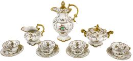 JUEGO DE CAFÉ DE PORCELANA DEL PRIMER TERCIO DE S. XX