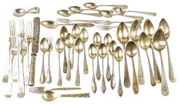 CONJUNTO DE CUBIERTOS EN PLATA