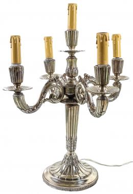 GRAN CANDELABRO EN PLATA DE MEDIADOS S.XX