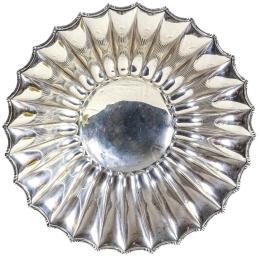 CENTRO DE MESA EN PLATA DE MEDIADOS DEL S.XX