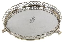 CENTRO DE MESA EN PLATA DE PORTUGAL ÚLTIMO TERCIO S.XX