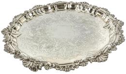 CENTRO DE MESA CIRCULAR EN PLATA DEL ÚLTIMO TERCIO S.XX