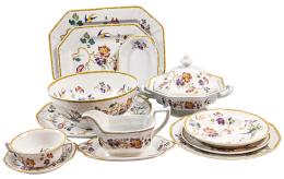 VAJILLA EN LOZA "WEDGWOOD" PARA 12 SERVICIOS