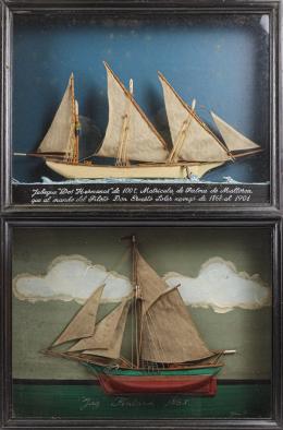 DOS MAQUETAS DE BARCO ENMARCADAS