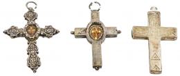 DOS CRUCES RELICARIO Y CRUZ COLGANTE DEL S.XVIII