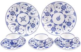 CONJUNTO DE PIEZAS EN PORCELANA "VILLEROY & BOCH"