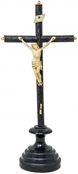 CRISTO CRUCIFICADO DE FINALES DEL SIGLO XIX
