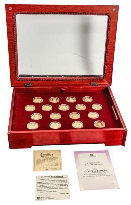 COLECCIÓN DE MEDALLAS DE PLATA