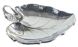 CENTRO DE MESA EN PLATA DE MEDIADOS DEL S.XX