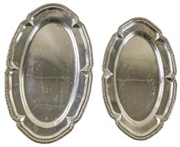 DOS BANDEJAS OVALADAS CON PERFIL LABRADO