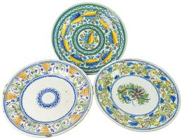 TRES PLATOS PORCELANA DE MANISES DE PRINCIPIOS DEL S.XX