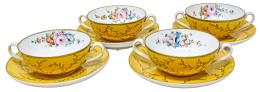 CUATRO TAZONES CON PLATO EN PORCELANA DEL PRIMER TERCIO S.XX