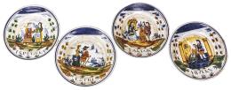 CUATRO PLATOS EN CERÁMICA DEL ÚLTIMO CUARTO DEL S.XX