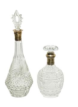 DOS BOTELLAS LICORERAS DE MEDIADOS DEL S. XX