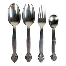 JUEGO DE CUBIERTOS GEORG JENSEN DE MEDIADOS S.XX