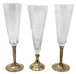 TRES COPAS DE CRISTAL CON BASES DE PLATA