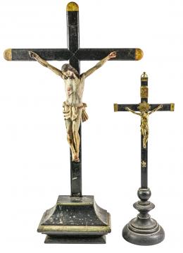 DOS CRUCIFIJOS DEL SIGLO XIX