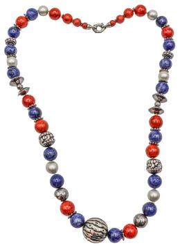 COLLAR CON LAPISLÁZULI, CORAL ESPONJA Y PLATA