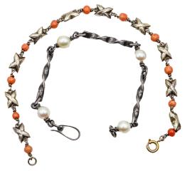 DOS PULSERAS DE LOS AÑOS 50-60
