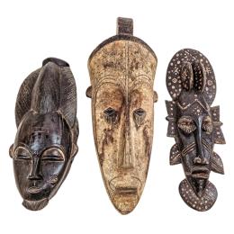 TRES MÁSCARAS AFRICANAS DE LA PRIMERA MITAD DE S. XX