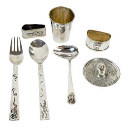 LOTE VARIADO EN PLATA DE MEDIADOS DEL S.XX.