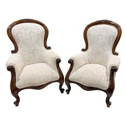 PAREJA DE BUTACAS DE ESTILO VICTORIANO