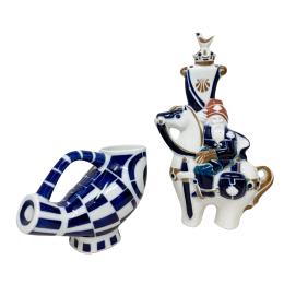 JARRA Y FIGURA DE PORCELANA DE SARGADELOS