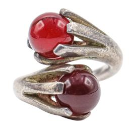 ANILLO DE PLATA CON DOS CUENTAS GRANATES