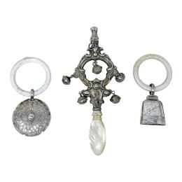 TRES SONAJEROS DE PLATA DE FINALES DEL S.XIX-XX