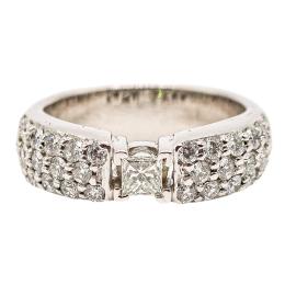 ANILLO ANCHO CON BRILLANTES