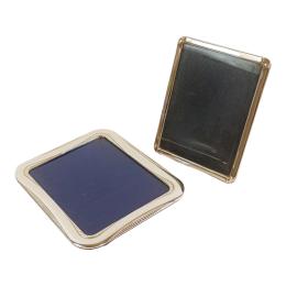 DOS MARCOS PORTAFOTOS EN PLATA DEL ÚLTIMO TERCIO DE S. XX