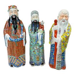 TRES FIGURAS DE PORCELANA CHINA DE LA SEGUNDA MITAD DE S. XX