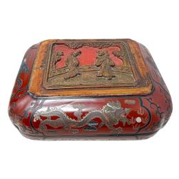 CAJITA ORIENTAL LACADA DEL PRIMER TERCIO DE SIGLO XX