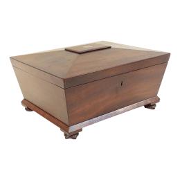 CAJA INGLESA DE MEDIADOS DEL S.XIX