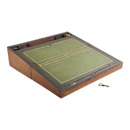 CAJA DE ESCRIBANÍA DE PRINCIPIOS DEL SIGLO XX