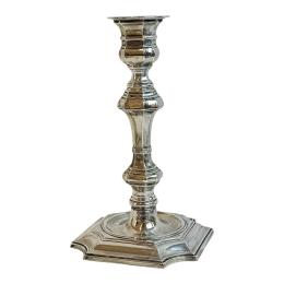 CANDELERO DE PLATA DEL ÚLTIMO TERCIO DE SIGLO XX
