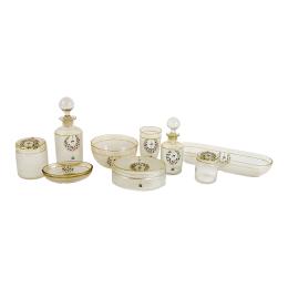 CONJUNTO DE TARROS Y FRASCOS DE TOCADOR PRIMER TERCIO S.XX