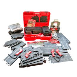 MALETA MASTERTRACK Y PISTAS Y ACCESORIOS NINCO