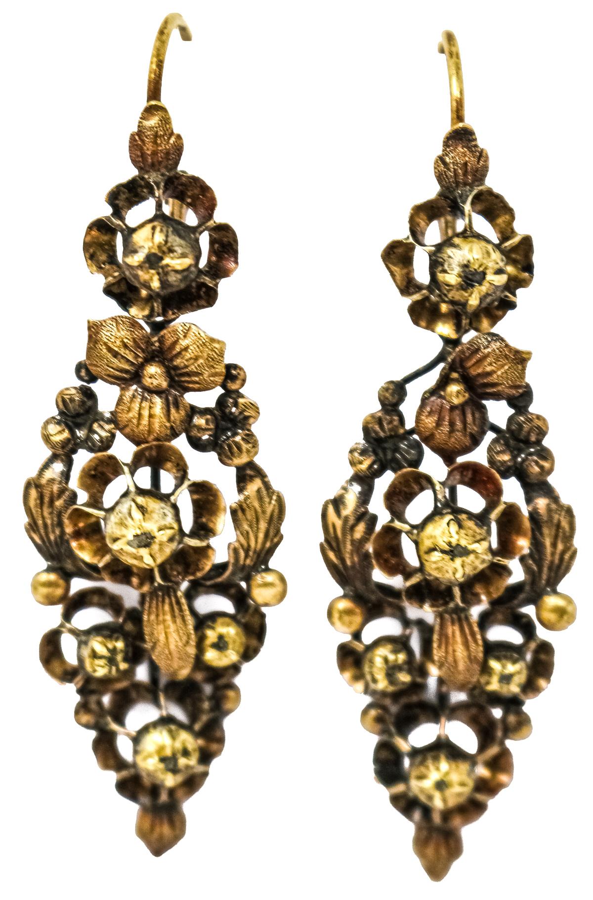 PENDIENTES ARRECADES DEL S.XIX