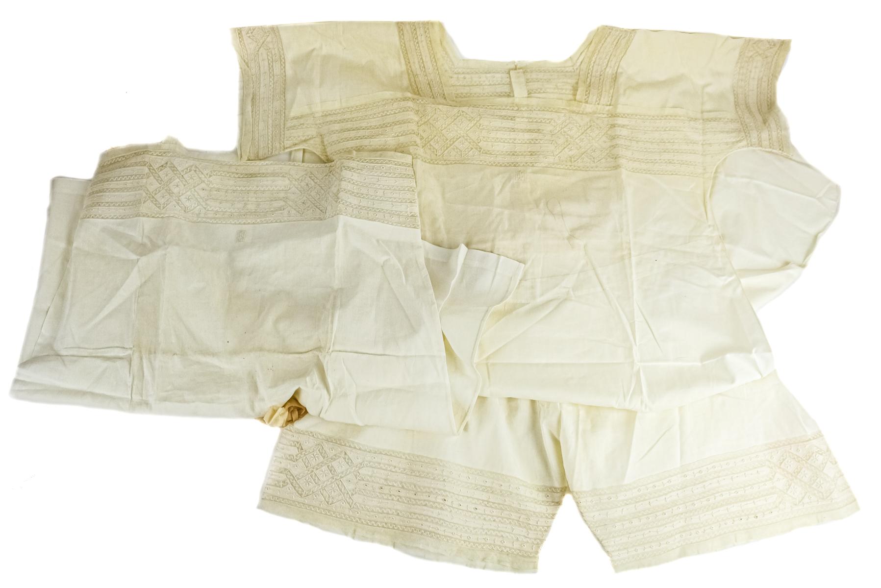 CAMISÓN Y ROPA INTERIOR DEL PRIMER TERCIO DEL S.XX