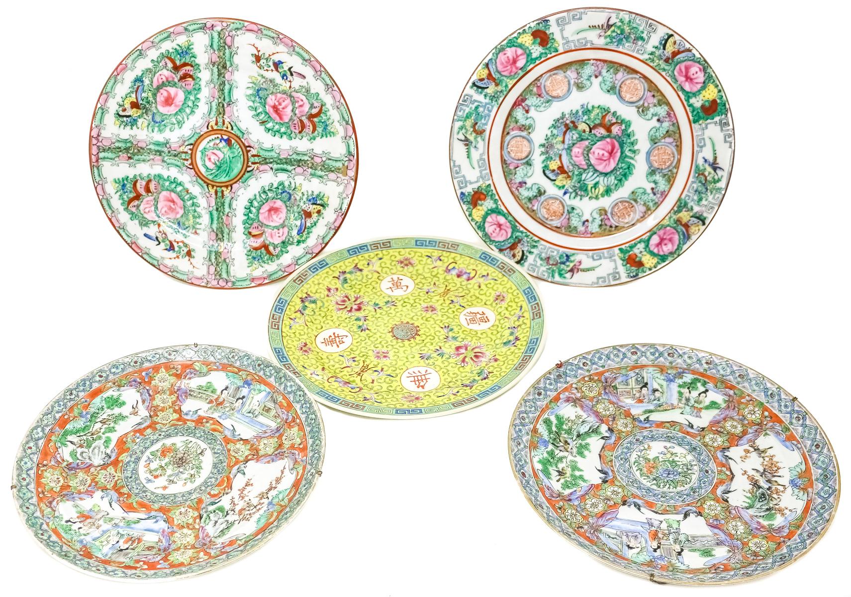 CINCO PLATOS EN PORCELANA CHINA DE MEDIADOS DEL S.XX