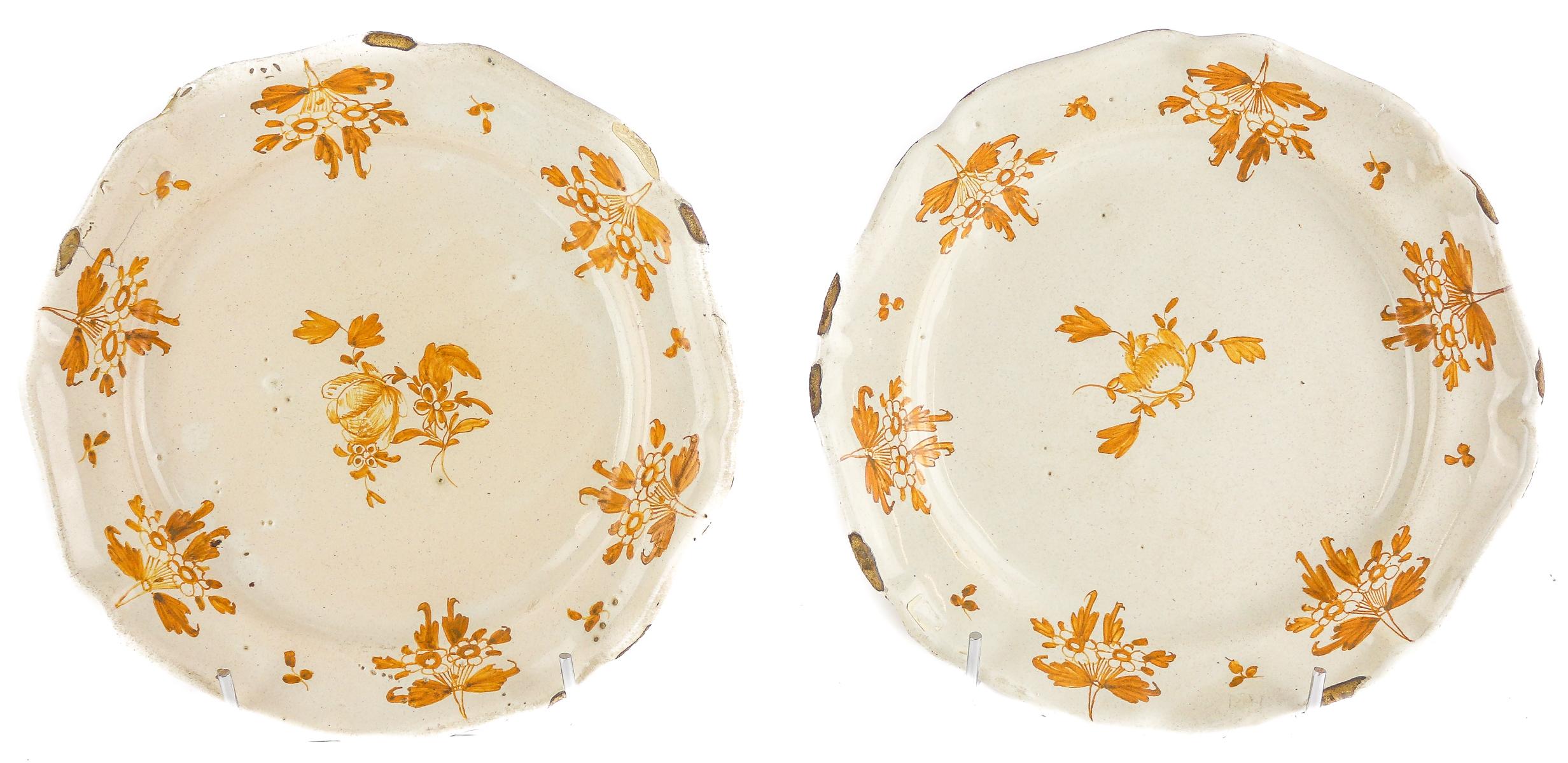 DOS PLATOS FRANCESES "MUSTIER" S. XIX