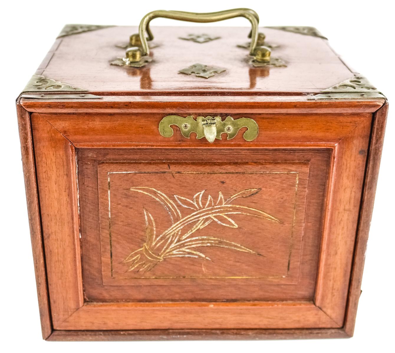 JUEGO "MAH-JONG" DE MEDIADOS DEL S.XX